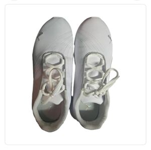 Puma White Sneakers Classic Low-Top Design